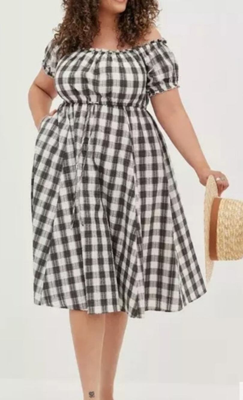 Torrid Off Shoulder Peasant Midi Seersucker Gingham White Gray Dress Plus Size 4